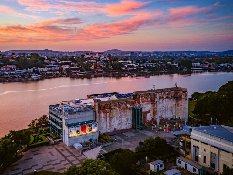 Explore Queensland Locations Screen Queensland