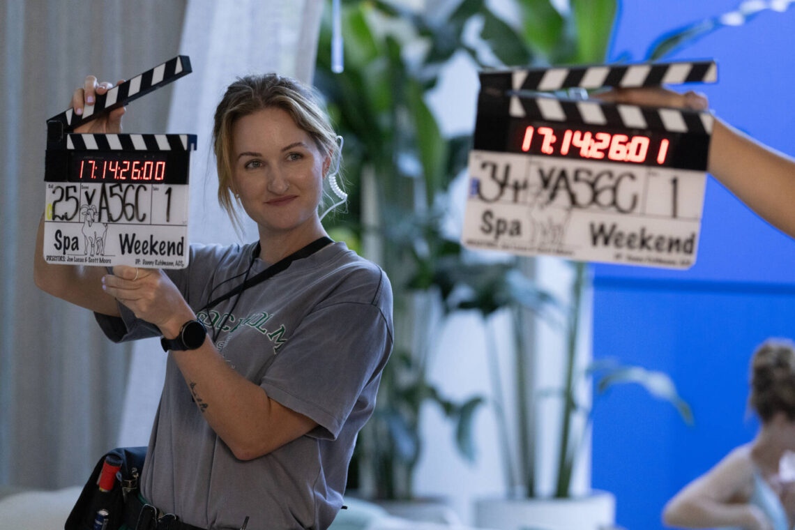 Still photography on the set of Spa Weekend