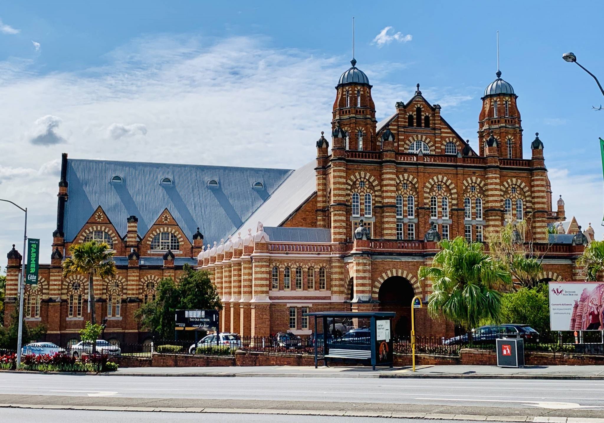 Old_Museum_Building,_Brisbane_in_2019